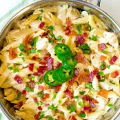 One-Pot Jalapeno Popper Chicken Pasta 